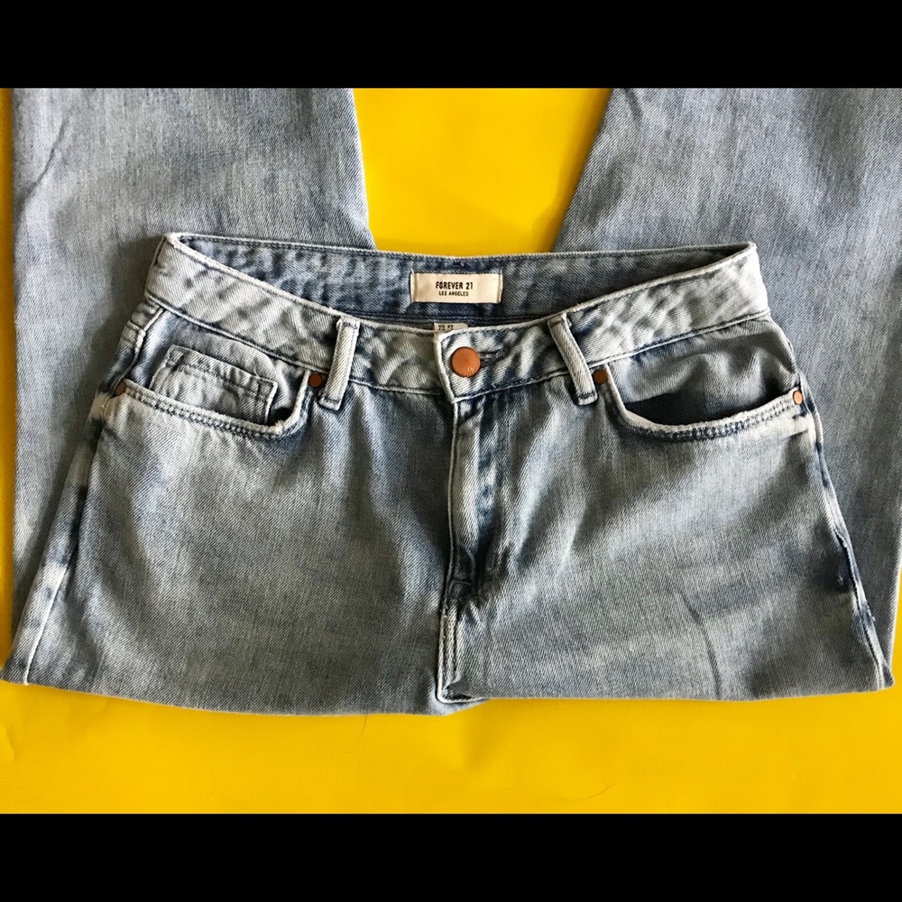 Forever 21 Ripped Jeans - Picture 3 of 5